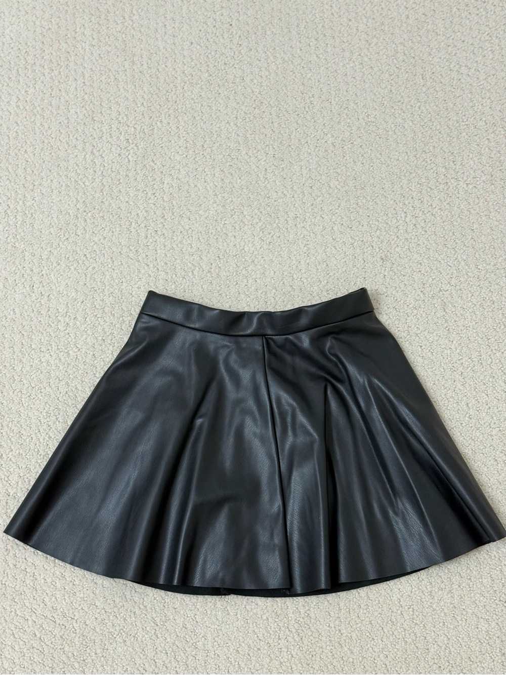 H&M Black Faux Leather Pleated Skater Skirt Girl size 7